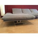 Modell Francis von Koinor